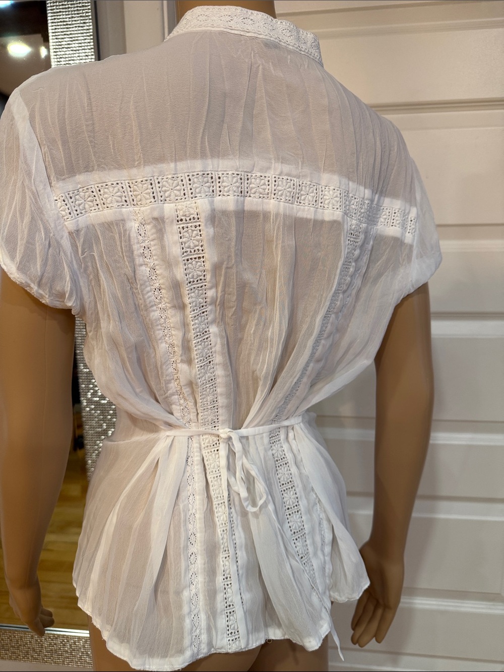 NY Collection White Ruffled Eyelet Button-Front Blouse - Picture 13 of 16